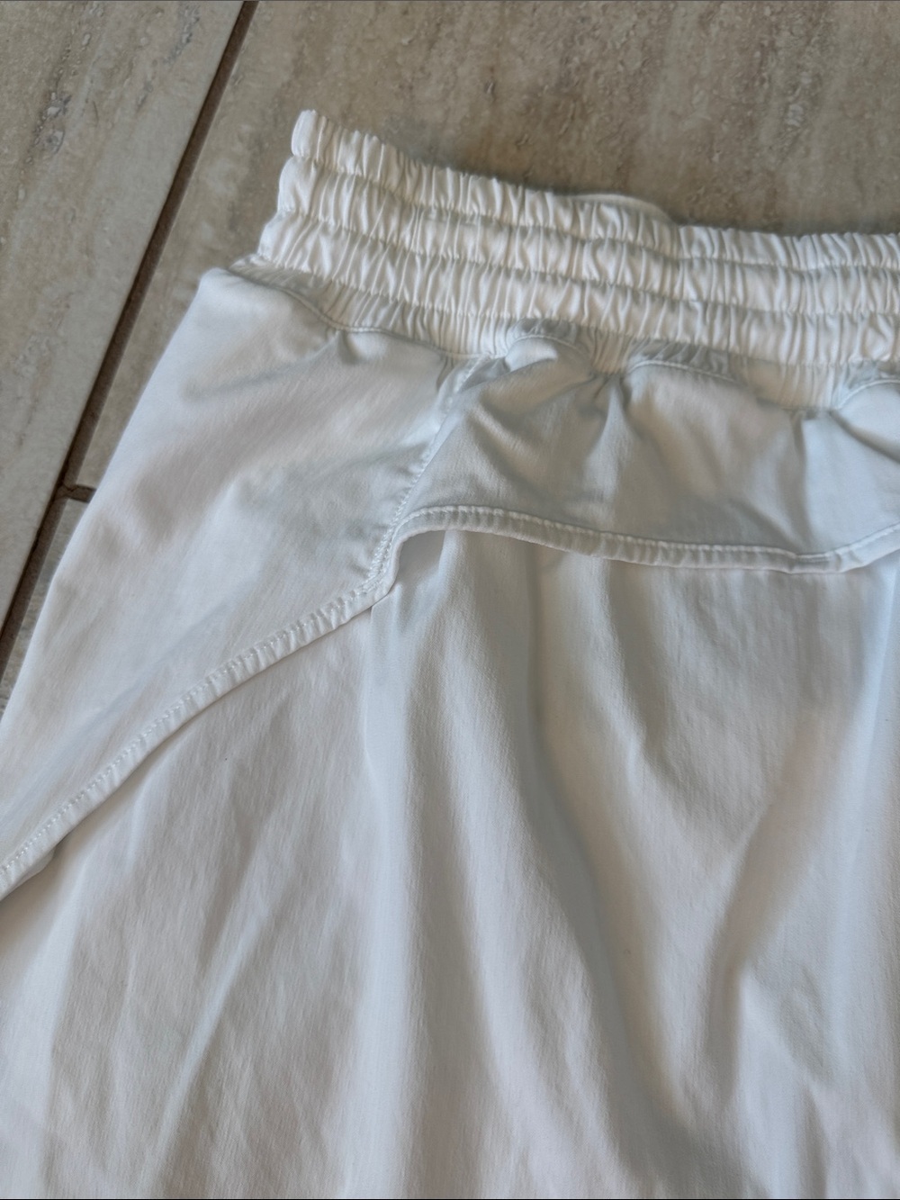 Lululemon Hotty Hot High-Rise Skirt Long White Women's 4 Tennis Running - Picture 11 of 14